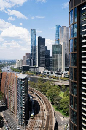 1B1B Condo with Bay &River Views
